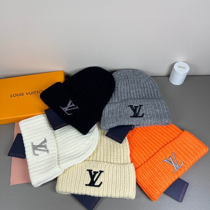 LV hat dx33